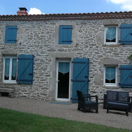 לינה וארוחת בוקר 8 Le Chiron De La Roche 85130 Chanverrie