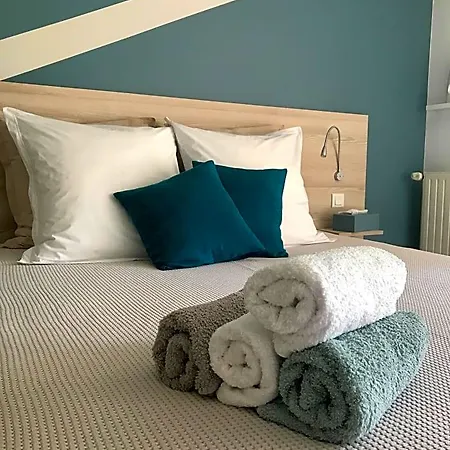 Le Chiron De La Roche 3* La Verrie