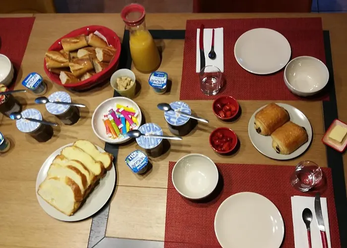 8 Le Chiron De La Roche 85130 Chanverrie 3* La Verrie