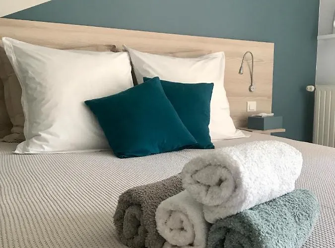 8 Le Chiron De La Roche 85130 Chanverrie 3*